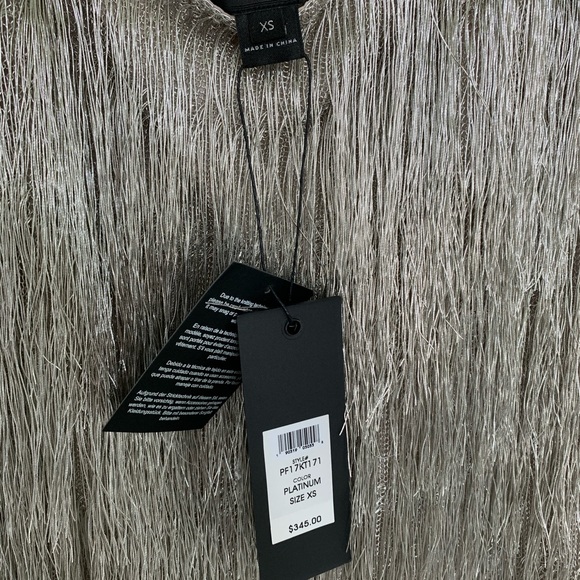 Rachel Zoe Gray Platinum Fringe Wick Top Tank XS - Picture 5 of 5